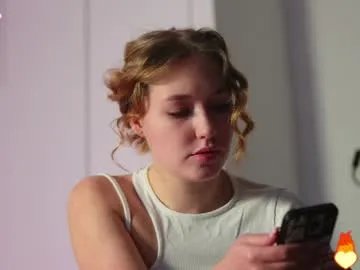 Away _taylor_swift on Chaturbate