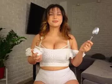 Freechat i_n_d_i_c_a on Chaturbate