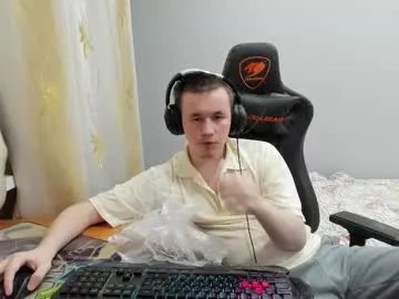 Freechat iliaskrislove on Chaturbate