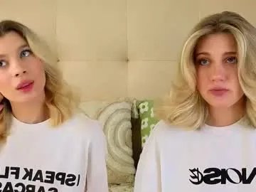 Freechat pinkadele on Chaturbate