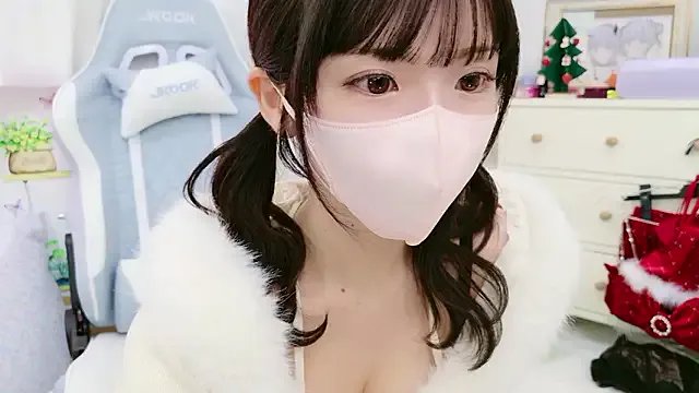 Group -minami- on StripChat