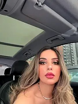 Freechat Alirawrz on StripChat