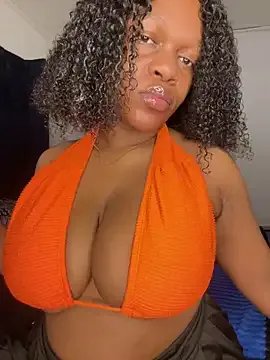 Freechat Boneca25 on StripChat