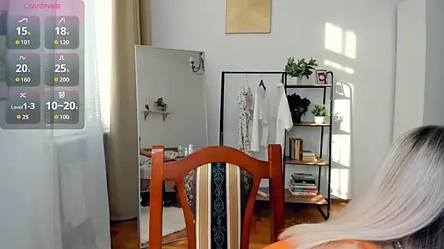 Freechat FaaBinaa on StripChat