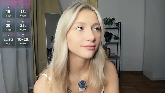 Freechat FaaBinaa on StripChat