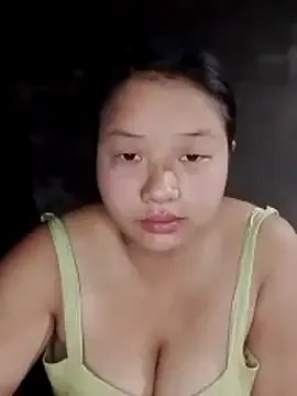 Freechat girl-babi on StripChat