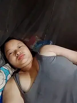 Freechat girl-babi on StripChat