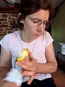 Freechat Lina_lou4 on StripChat