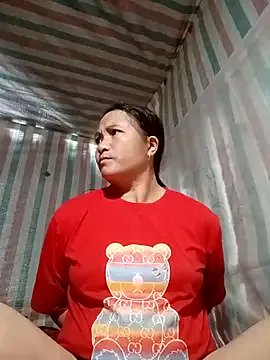 Freechat Love-Mama33 on StripChat