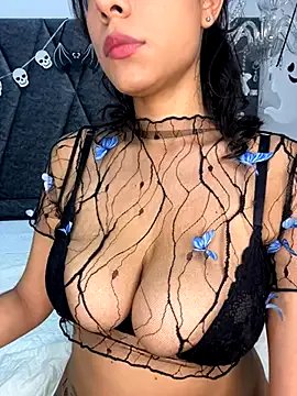 Freechat PilarJones_ on StripChat