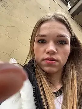 Freechat Porn_cornn on StripChat