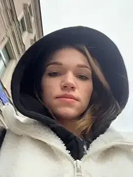 Freechat Porn_cornn on StripChat