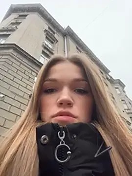 Freechat Porn_cornn on StripChat