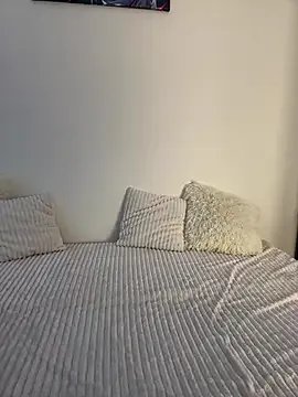 Freechat PumaShyXD on StripChat