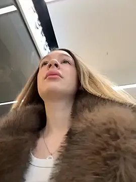 Freechat SashaCatt on StripChat