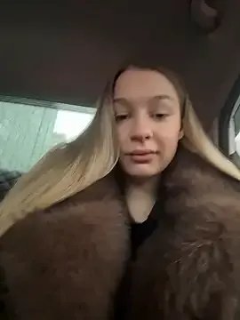 Freechat SashaCatt on StripChat