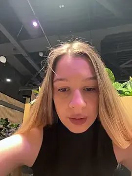 Freechat SashaCatt on StripChat