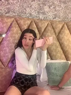 Freechat SsexCouplee on StripChat